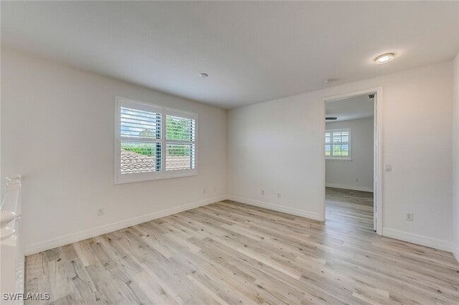Building Photo - 11623 Meadowrun Cir