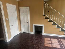 Building Photo - 511 S Lutterloh Ave