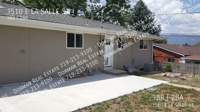 Building Photo - 3510 E La Salle St