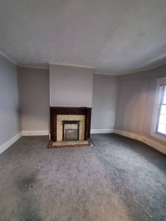 Building Photo - 8311 Decker Ave