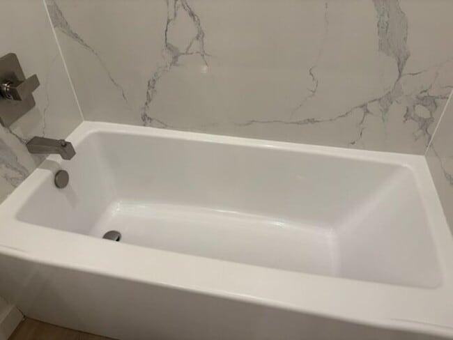 Building Photo - 1204 Willow St