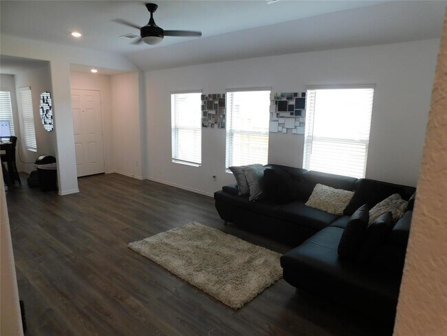 Building Photo - 4509 Auburn Lndg Cir