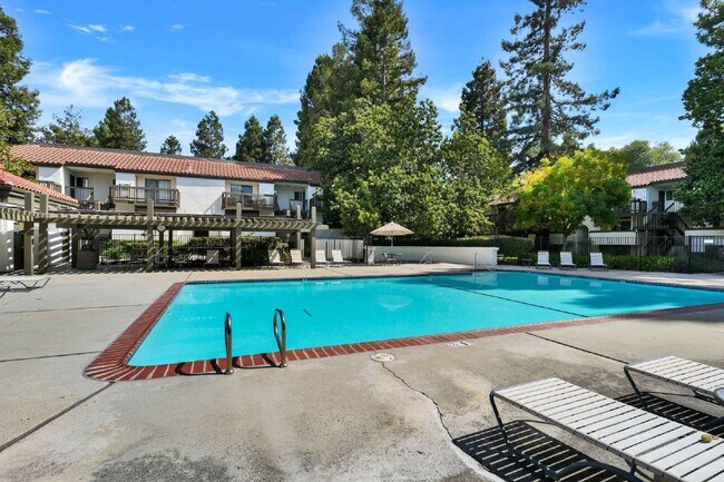 Building Photo - 614 San Conrado Terrace