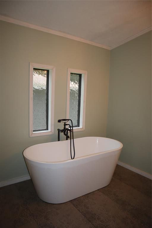 Building Photo - 153 Woodway Dr
