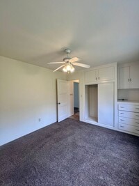 Building Photo - 5674 Mildred St