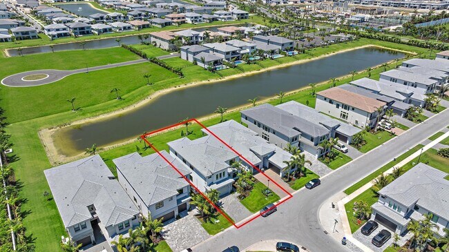 Building Photo - 20471 Southernwood Ave