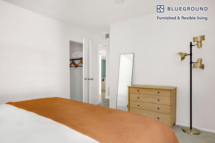 Building Photo - 115 N Wetherly Dr