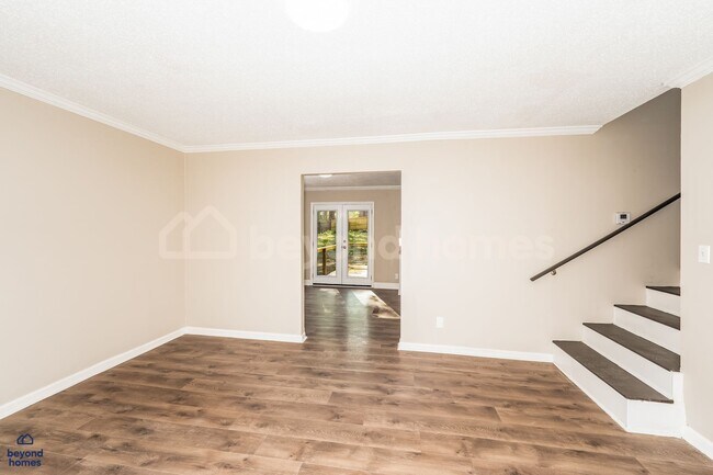 Building Photo - Beautiful 3 Bed 2 Bath Home in Hoover - Ju...