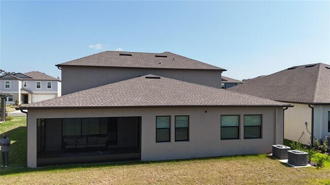 Building Photo - 8922 Little Bluestem Dr