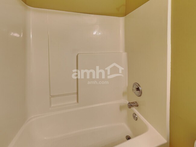 Building Photo - 7041 Calderwood Dr