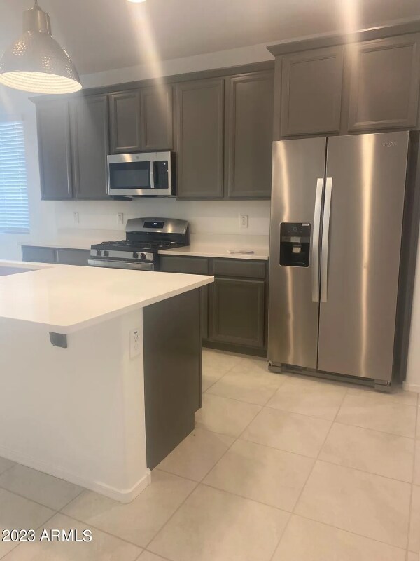 Building Photo - 18012 W Orchid Ct