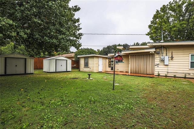 Building Photo - 5001 Stadium Dr