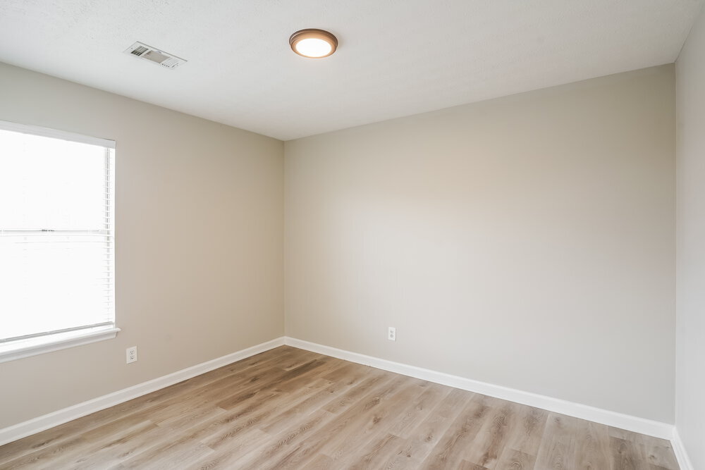 Building Photo - 4017 Pepperwood Dr