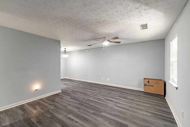 Building Photo - 1138 Reed Ct