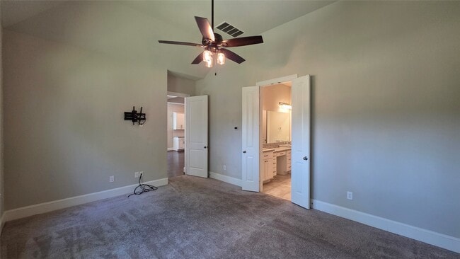 Building Photo - 142 Mayfield Dr