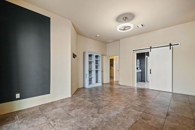 Building Photo - 3 Bedroom Home Located in Civano