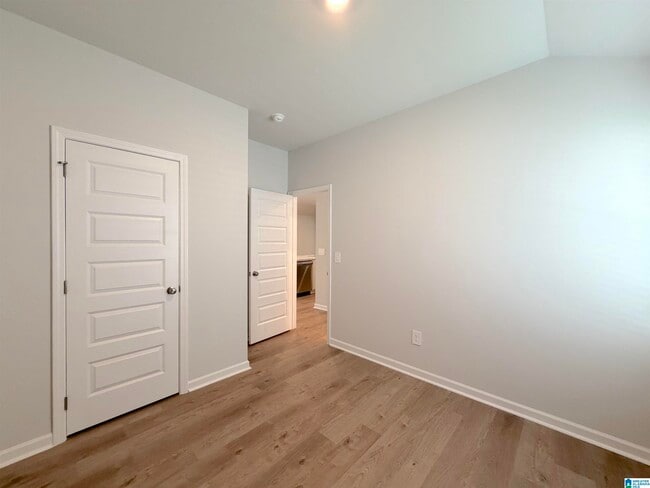 Building Photo - 155 CHALLENGER Way
