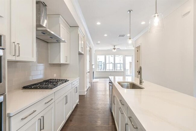 Building Photo - 6803 Prelude Dr