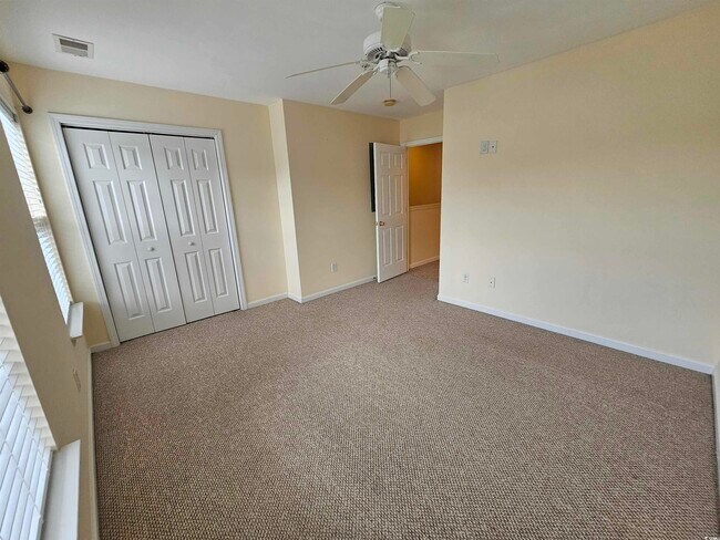 Building Photo - 124 Barnacle Ln