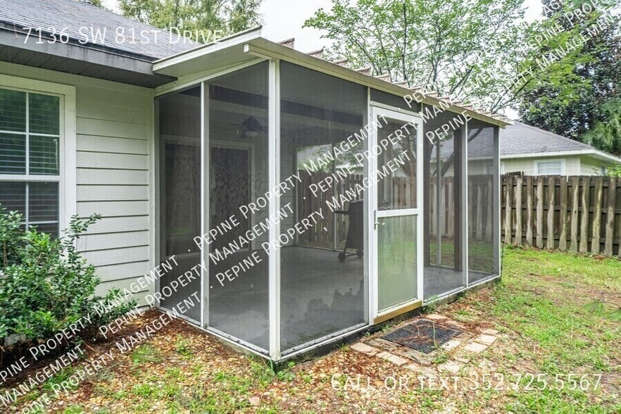 Building Photo - 7136 SW 81st Dr
