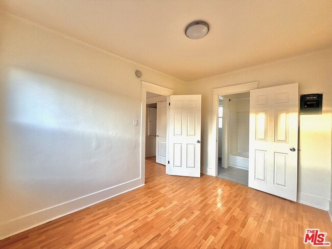 Building Photo - 1922 Preston Ave