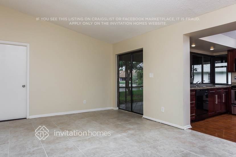 Building Photo - 9440 NW 13th St