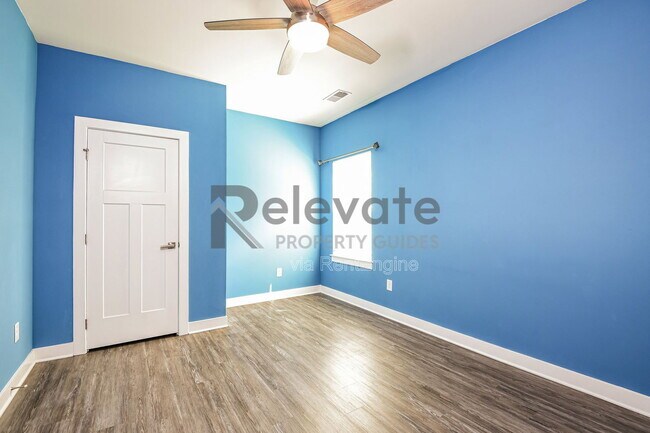 Building Photo - 12330 Smith Grove Ct