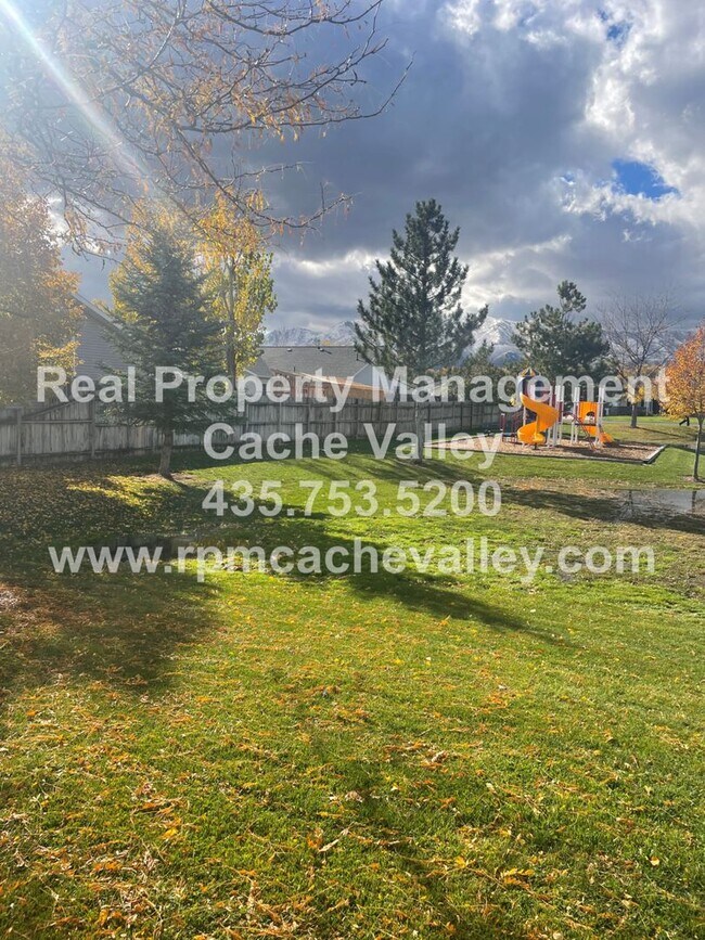 Fabulous single story home on half acre lo... 3123 S 1565 W Nibley UT