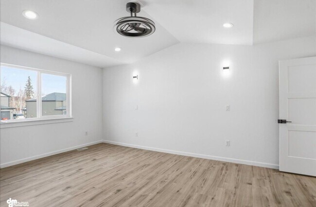 Building Photo - 336 Ashbrook Dr