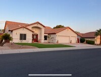 Building Photo - 21721 N 61st Dr