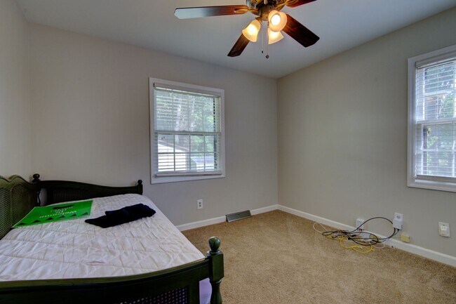 Building Photo - COMING SOON! Your Dream Home Awaits! Gorge...
