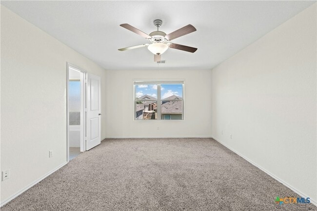 Building Photo - 513 Circle Wy