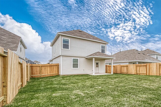 Building Photo - 4923 Luke Matthew Dr