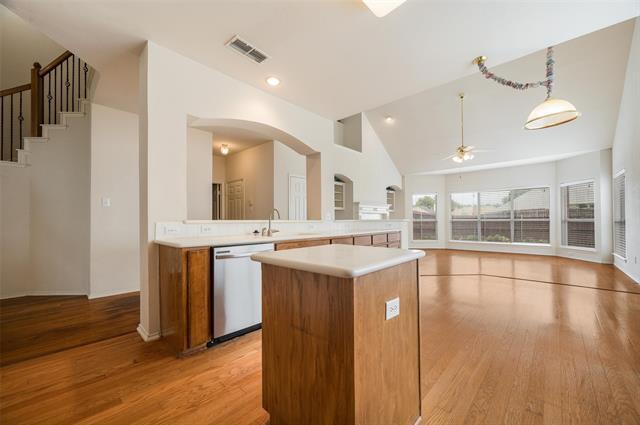 Building Photo - 4621 Gardenia Way