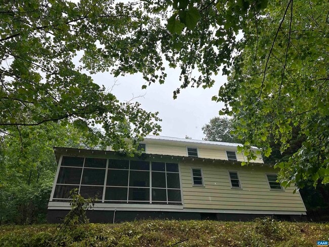 Building Photo - 7613 Esmont Rd