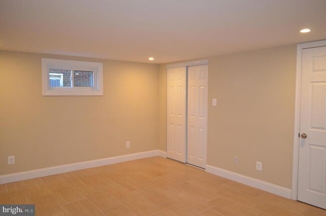 Building Photo - 206 S Courthouse Rd