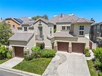 Building Photo - 48 Downfield Way