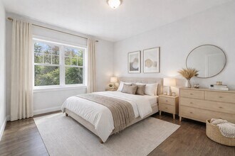 Building Photo - 119 Peter St