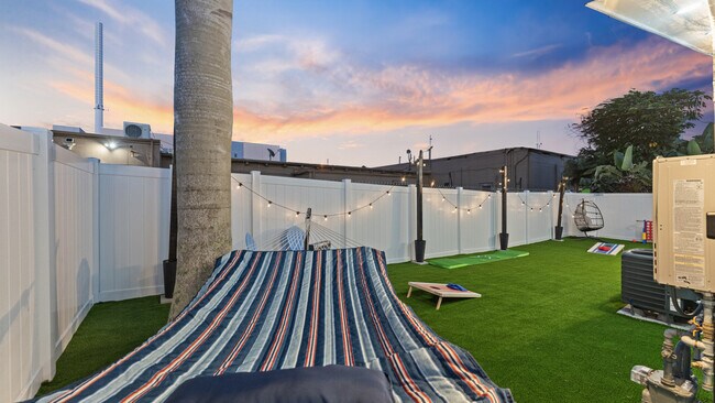 Building Photo - 79 S Brevard Ave