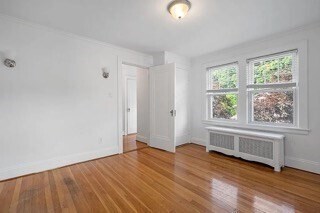 Building Photo - 22 Longfellow Rd