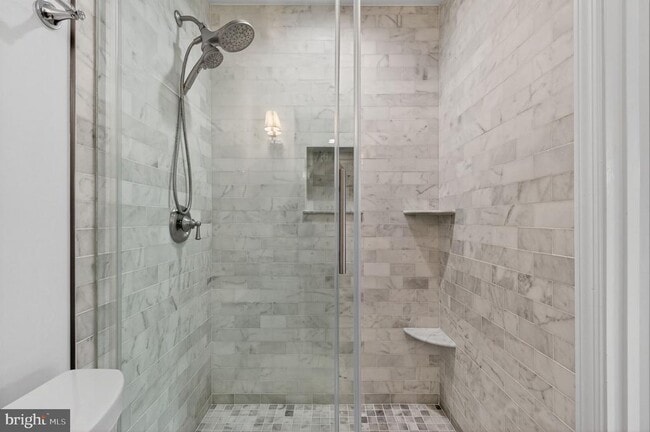 Building Photo - 3004 Marshall St