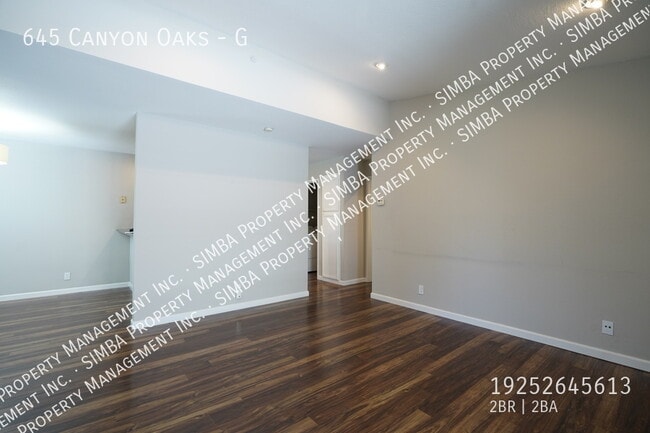 Building Photo - 645 Canyon Oaks Dr