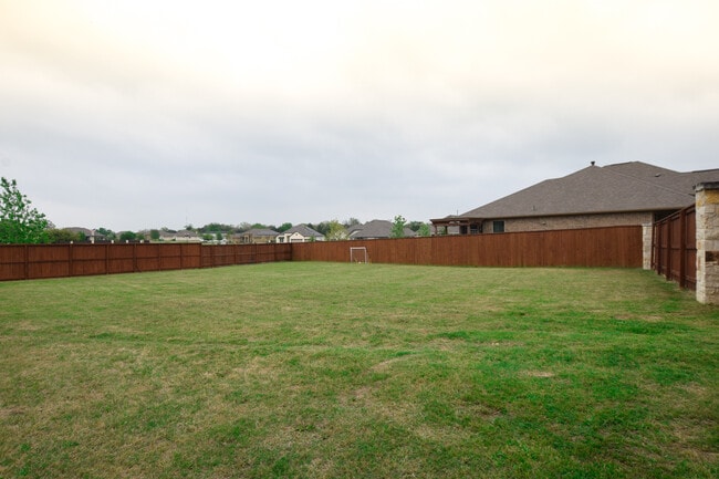 Building Photo - 127 Lightfoot Trail