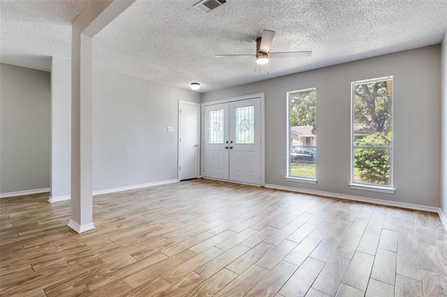 Building Photo - 1311 Willowbrook St