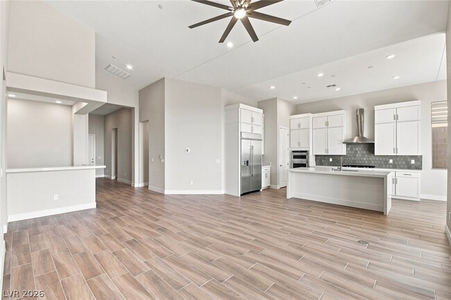 Building Photo - 964 Skyview Cv Ct