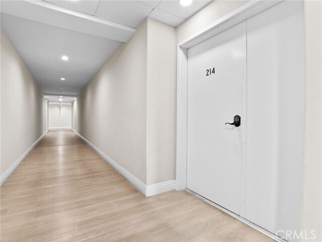 Building Photo - 1598 Long BCH