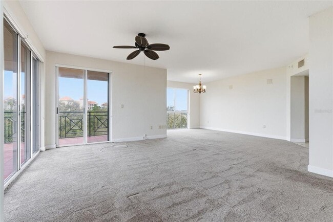 Building Photo - 4750 Dolphin Cay Ln S