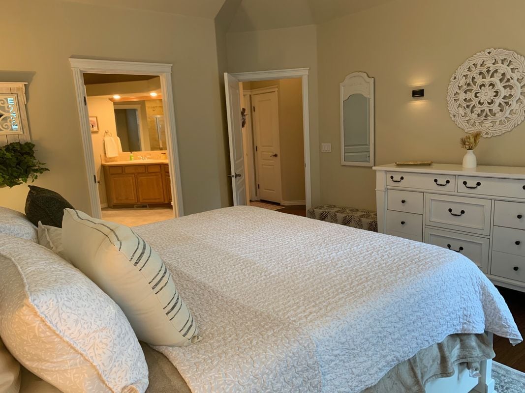 Building Photo - 191 N Cove Colony Way