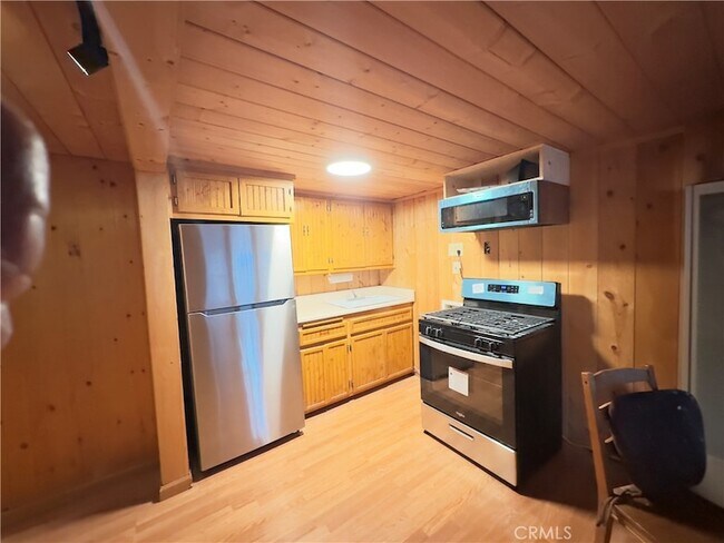 Building Photo - 2579 Secret Dr