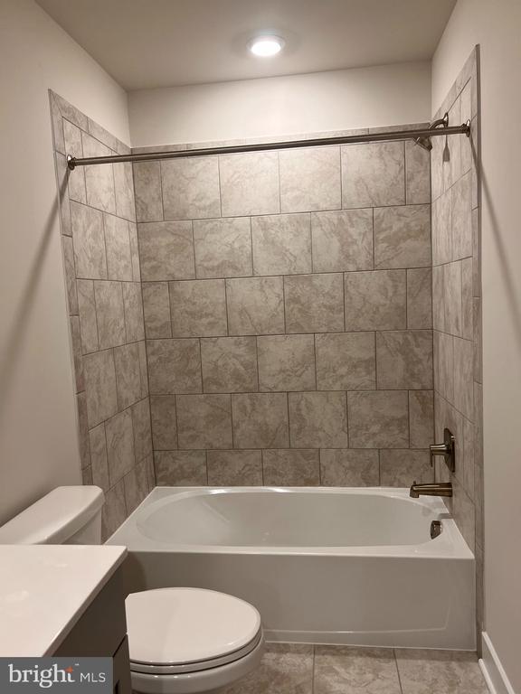 Building Photo - 13927 Anderson Gdn Rd